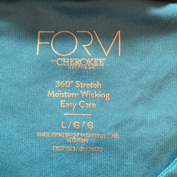 Form By Cherokee Womens V-Neck Scrub Top Size L Teal 360° Stretch With Pockets - Picture 2 of 6